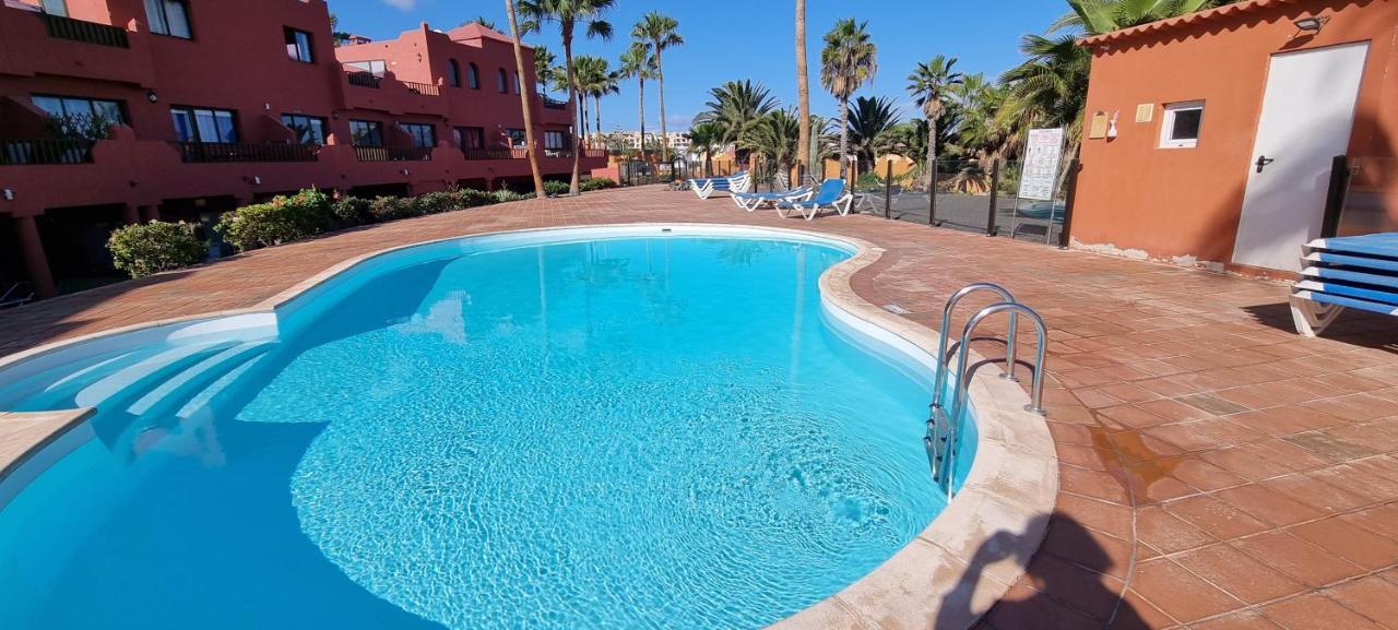 Oasis Royal 3 Piscinas Apartment Corralejo Exterior photo